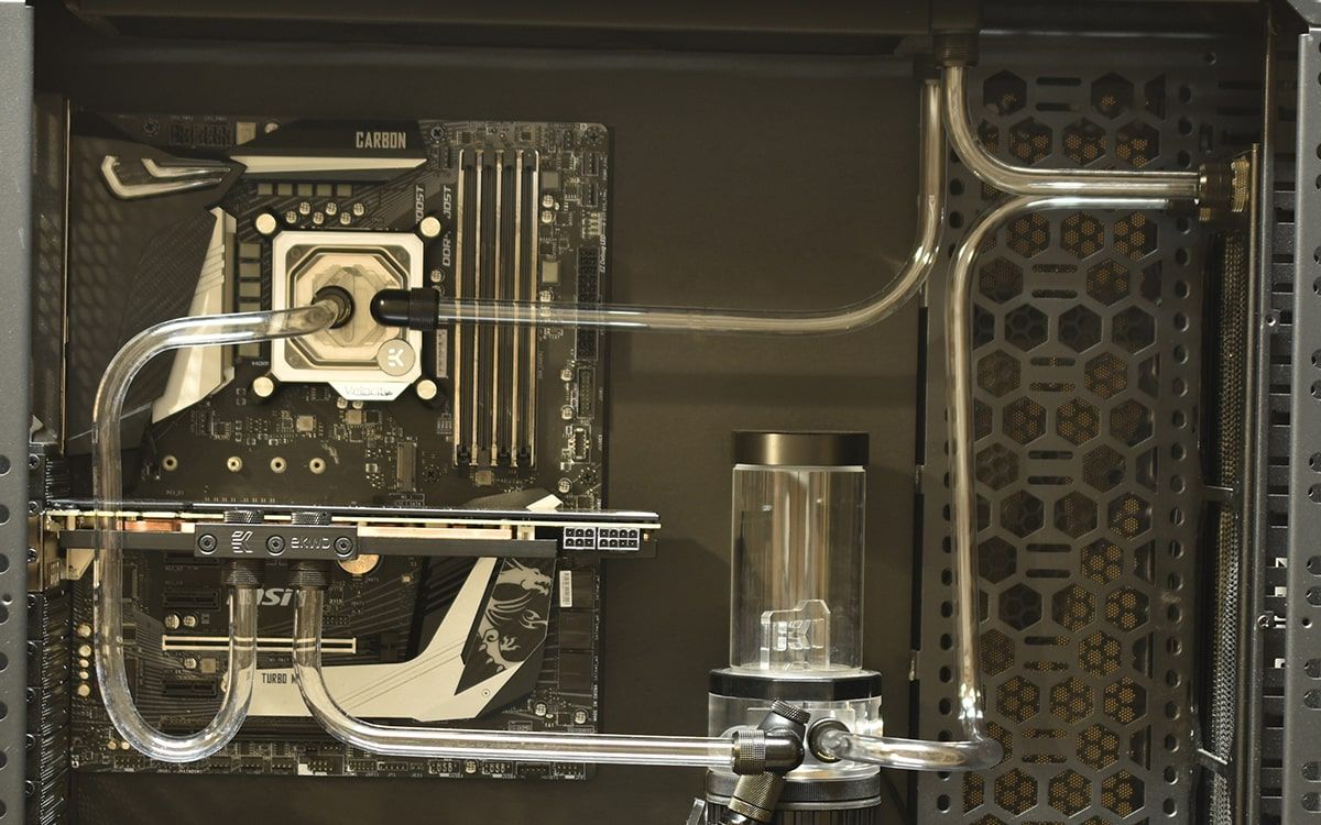 Completed custom PC water cooling system